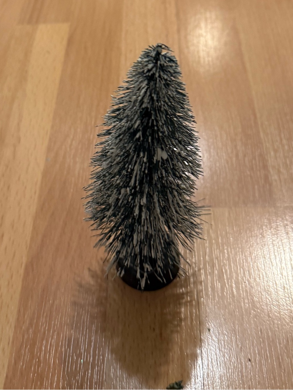 Green & White Bottle Brush Christmas Tree - Home Holiday Decor